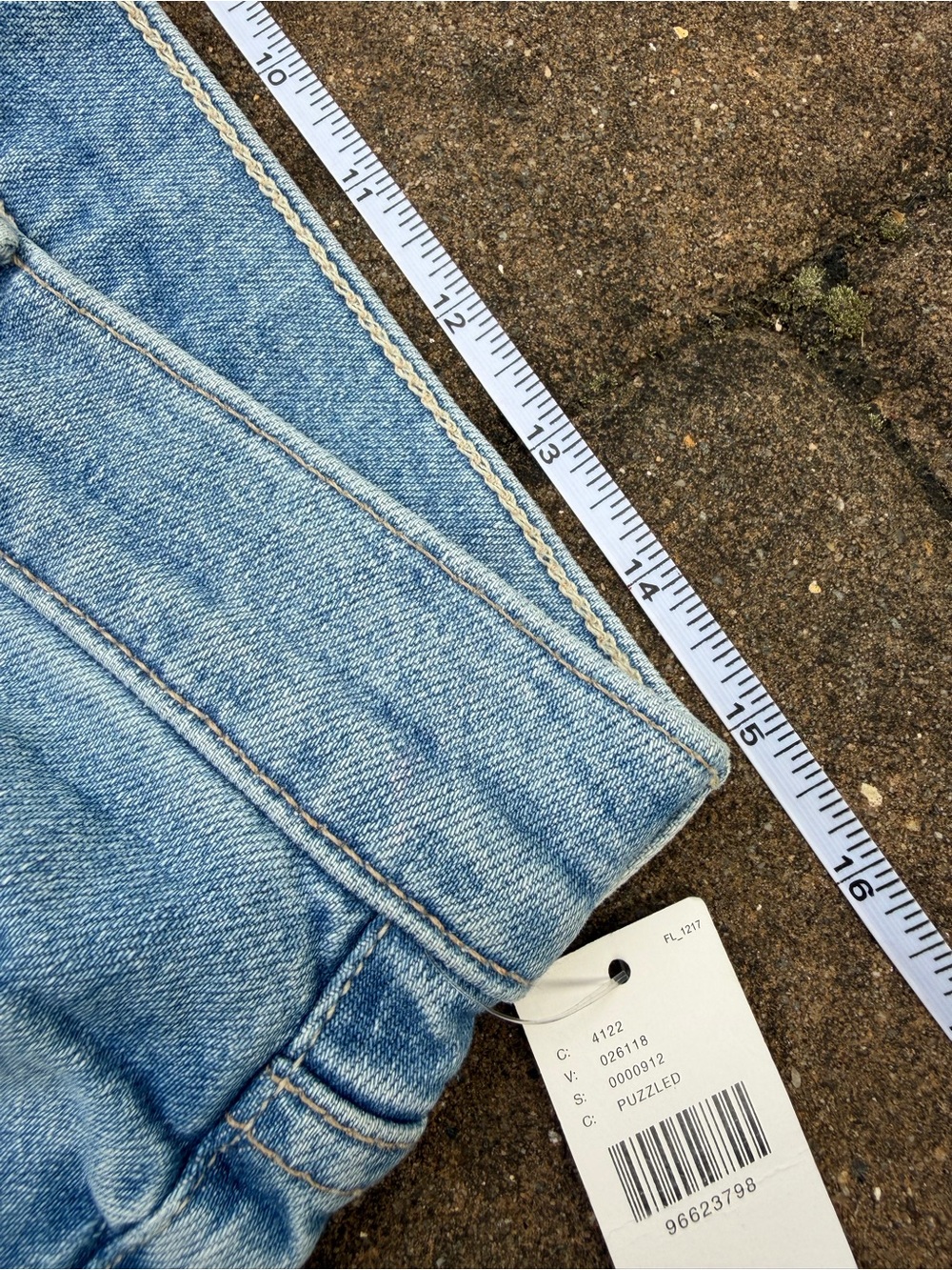 NWT Mother Tomcat Roller Skimp jeans in Puzzled sz 31 - Picture 7 of 13
